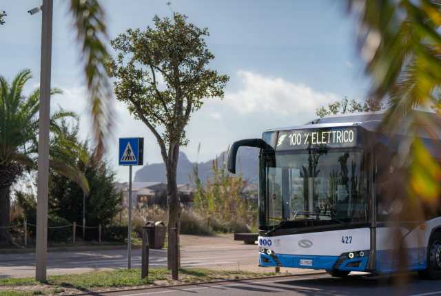 Cagliari, da domani attivo il servizio estivo Ctm: più corse per il mare e nuove linee notturne