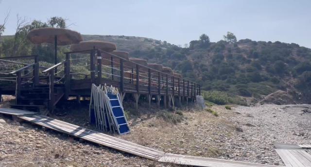 Quartu, abusi edilizi in spiaggia a Is Canaleddus: “Opere da demolire”