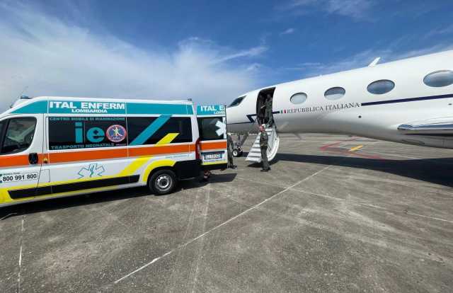 Neonato di appena 5 giorni in pericolo di vita: volo d'urgenza da Cagliari a Milano