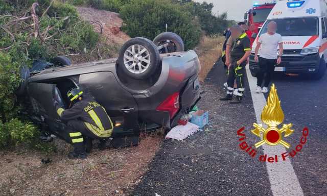 Incidente sulla Sassari-Alghero: tre auto coinvolte, 5 feriti fra cui un minore