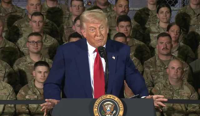 Gli Stati Uniti hanno attaccato l'Iran, Trump: 