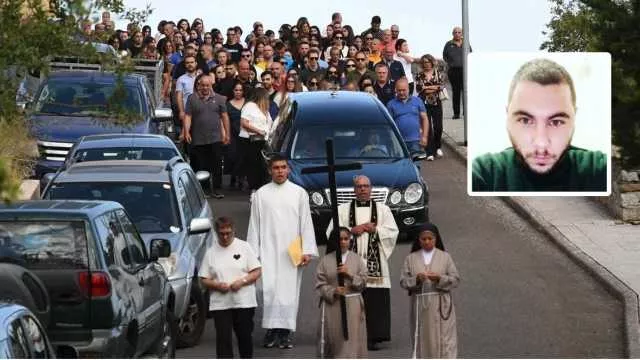 Omicidio a Orune, ai funerali di Luigi Contena anche il padre: permesso speciale dal carcere
