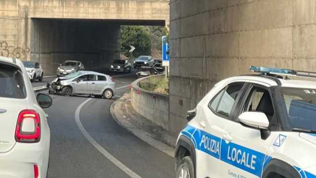 Schianto e tamponamento sulla 130dir a Sestu: traffico in tilt per oltre un'ora