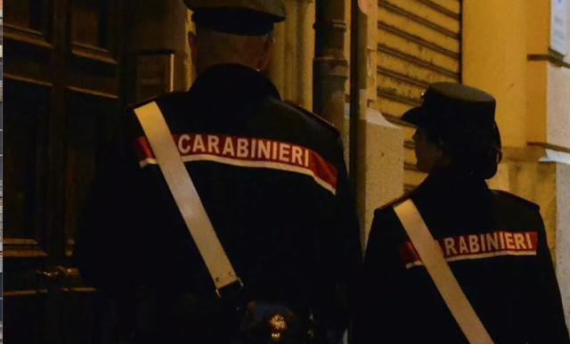 Cagliari, maltratta e minaccia le due sorellastre: arrestato un 27enne a Villanova