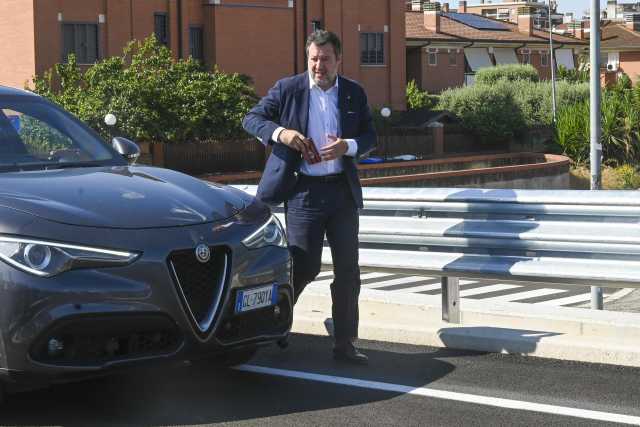 Processo Open Arms, la Procura di Palermo impugna l'assoluzione di Salvini