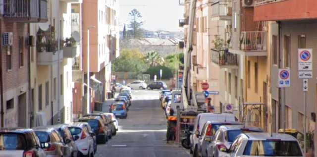 Cagliari, esplosione in una palazzina in via Dalmazia: ci sono feriti