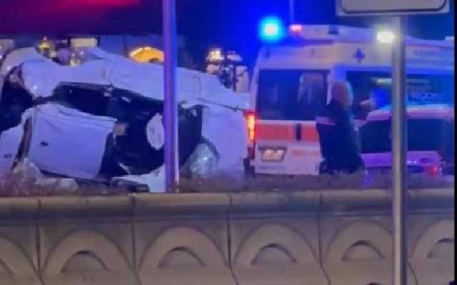 Schianto ad alta velocità, muore una 20enne e 3 feriti gravi: forse era una gara 
