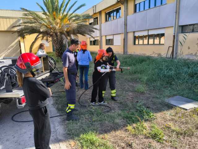 Quartu, gli studenti della Porcu-Satta a lezione di Protezione Civile 