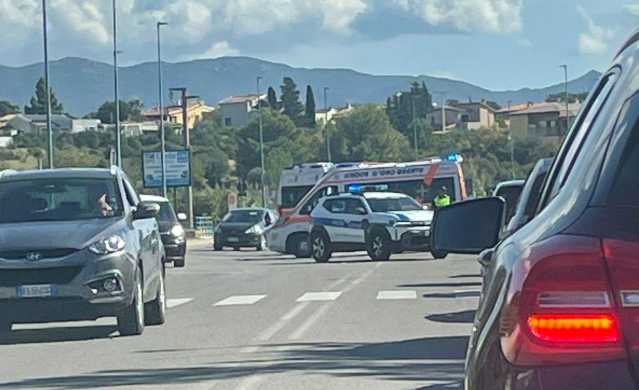 Quartu, incidente in via Leonardo da Vinci a Flumini: traffico paralizzato 