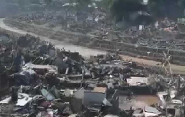 Vento a quasi 200kmh/h e città rase al suolo: l'uragano Kalmaegi si abbatte sulle Filippine (Video)