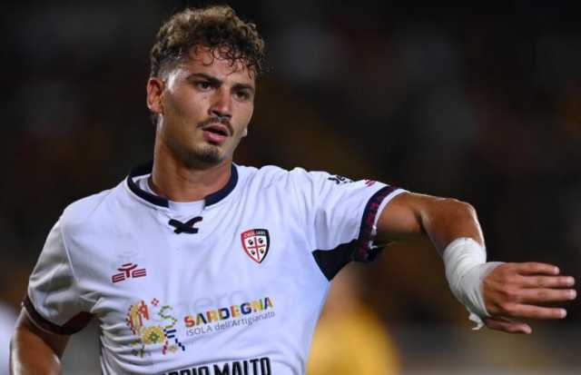 Sebastiano Esposito Durante Lecce Cagliari Foto Valerio Spano Como-Cagliari, le formazioni ufficiali: Felici e Obert partono titolari