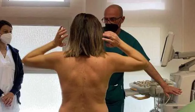 Tumore al seno, in Sardegna più di 1600 nuovi casi all'anno: un congresso di esperti a Cagliari