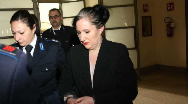 Pifferi Cancellato l'ergastolo per Alessia Pifferi, la sorella: