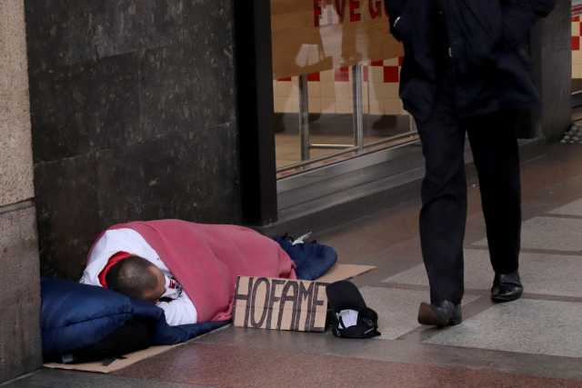 Report sulla povertà: in Sardegna quasi 130mila famiglie in difficoltà nel 2024