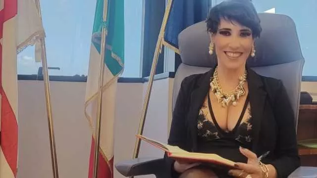 Desirè Manca sotto scorta, la replica dopo le polemiche: 