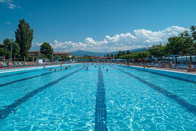 Alto Adige, morto il bambino caduto in piscina: era appena stata inaugurata