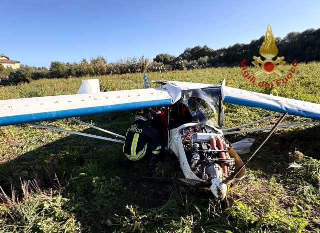 San Sperate, precipita un ultraleggero: grave il pilota