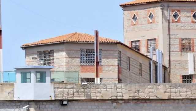 Badu E Carros Uno Badu E Carros Uno