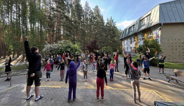 Bambini Progetto Rugiada Regali ecologici per i bambini ancora colpiti dagli effetti di Chernobyl