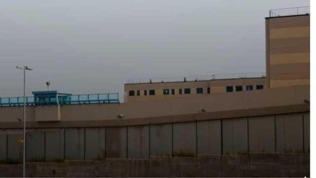 Sassari, agente aggredito in carcere: 