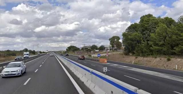 Incidente 131 San Sperate Scontro fra due auto sulla 131 a San Sperate: statale chiusa e traffico deviato