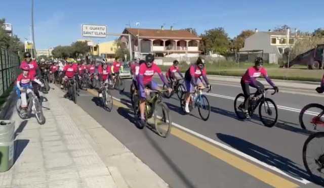 Un nastro rosa unisce Quartu e Cagliari: successo per la Ride for Women