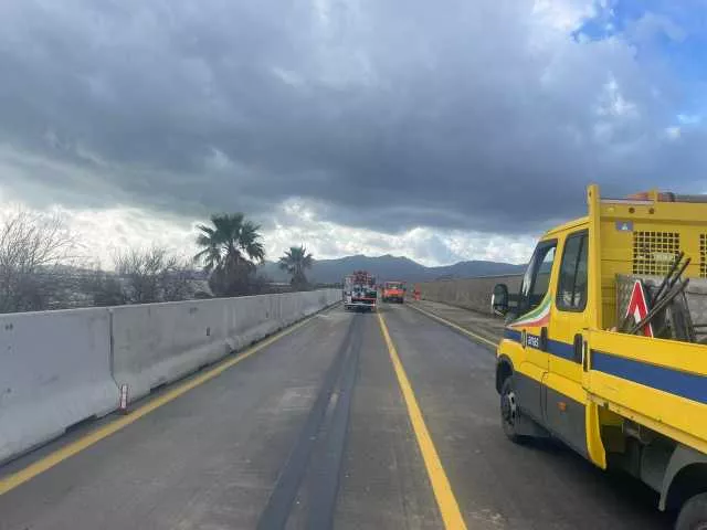 Riapre la statale 195, con limite a 50 chilometri orari: 