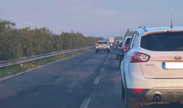 Consortile Code Auto Code di 3 ore sulla consortile da Capoterra a Cagliari: