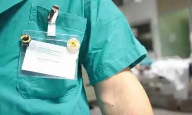 Stipendi da 1600 euro e turni massacranti, infermieri in fuga dalla Sardegna: 