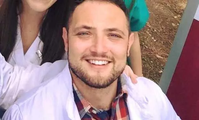 Dramma a Nuoro, muore improvvisamente il medico di base Riccardo Ferrarelli: aveva 38 anni