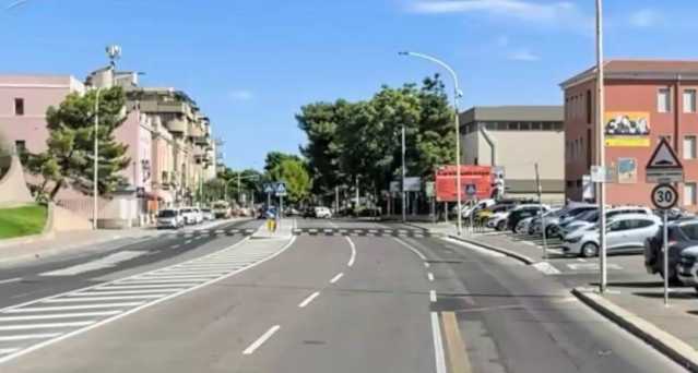 Cagliari, scattano le modifiche al traffico per la terza tappa del Giro di Sardegna: divieti in viale Diaz e viale Colombo