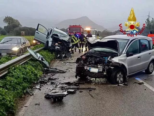 Pauroso incidente sulla provinciale 86 a Villamassargia: feriti in codice rosso