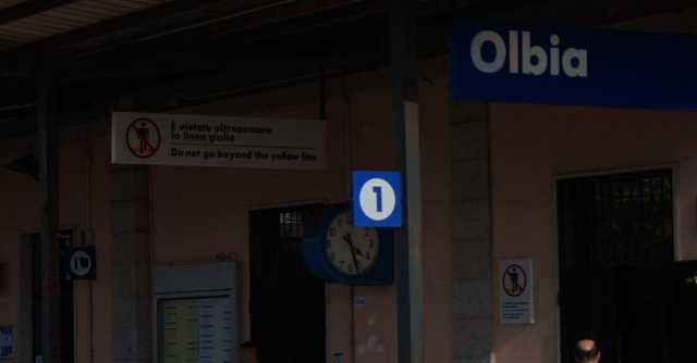 Olbia, uomo in stato di agitazione fermato in stazione. Fit Cisl: 