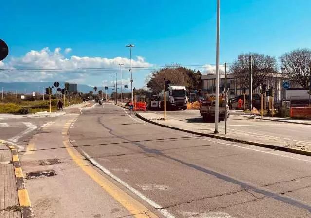 Cagliari, problemi al collettore: via Vesalio chiude sino a mercoledì, i dettagli