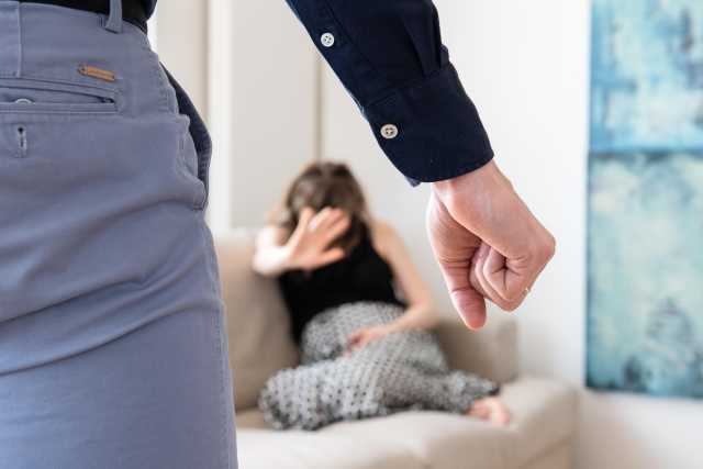 Violenza di genere, oltre 3,3 milioni per rafforzare i centri antiviolenza e le case di accoglienza in Sardegna
