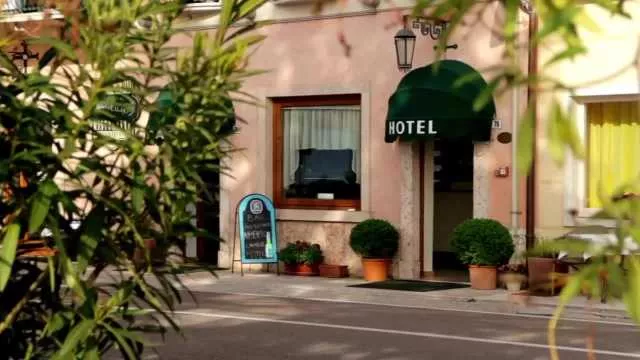 Turismo di Pasqua in Sardegna: strutture ricettive attive al 30%, bene gli aeroporti al nord