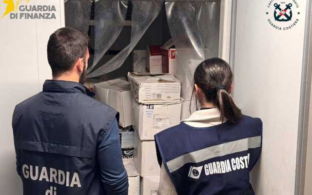 Scoperti 1200 chili di pesce 