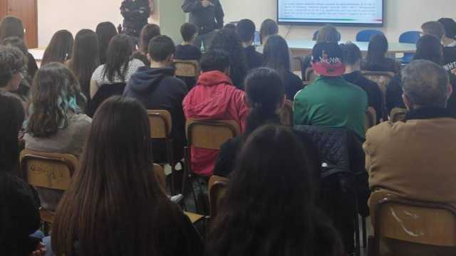 Figli di donne colpite da carcinoma mammario: a Oristano due borse di studio da 4mila euro