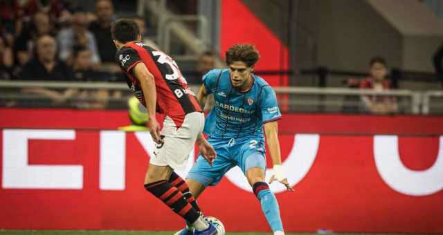 È Palestra del Cagliari il calciatore più veloce della Serie A: media di 27,96 km orari