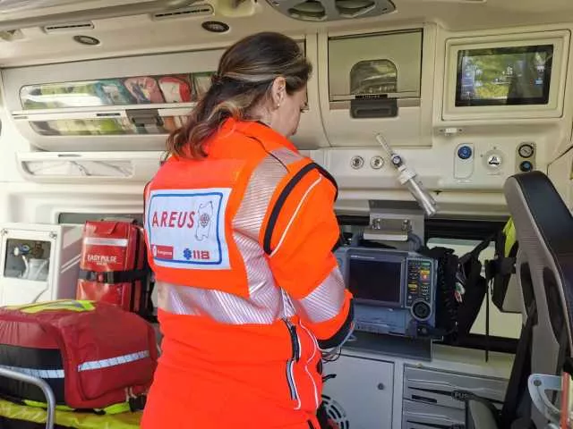 Personale Medico Nella Postazione Di Soccorso Avanzato