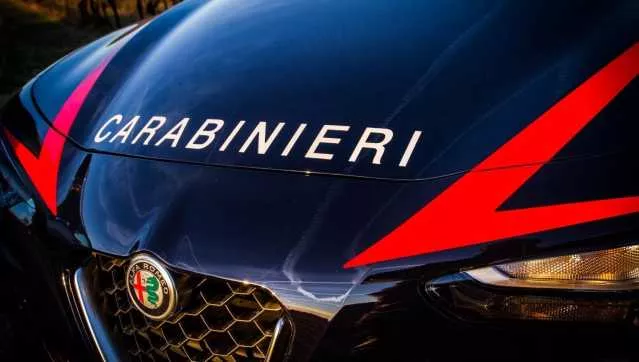 Carabinieri Auto Fronte