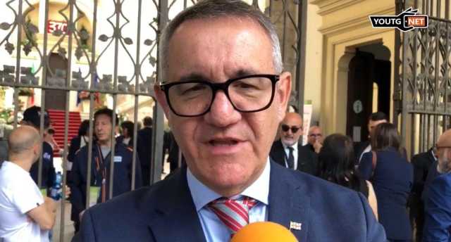 Comandini Commetno Santefisio