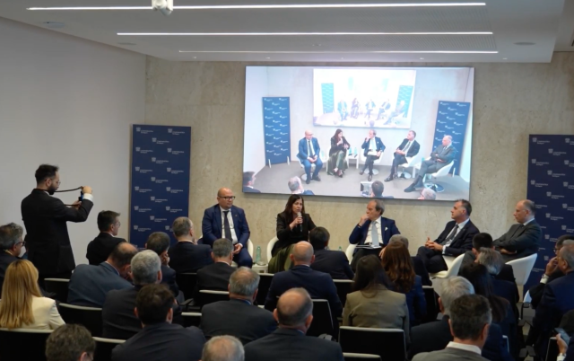 Confindustria, l'ex premier Letta e Orsini a Cagliari: 