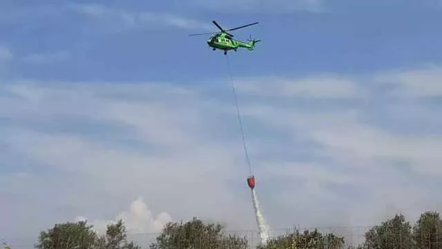 Serramanna, un rogo minaccia alcune case: sette persone evacuate