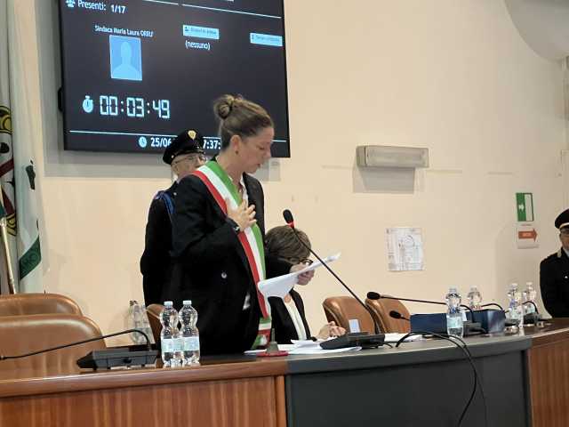 Elmas, Maria Laura Orrù indossa (di nuovo) la fascia tricolore: 