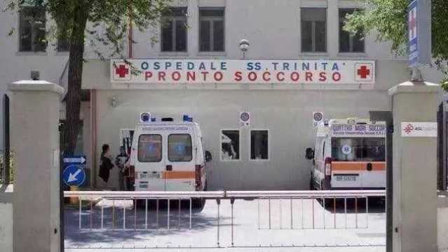 Cagliari, paziente con Sla in attesa per 14 ore al Santissima. Asl: 