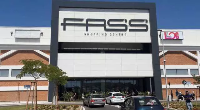 Fass Shopping Centre Più di 70 negozi e 1200 assunzioni dirette: ecco il nuovo Fass shopping centre di Elmas (Video)