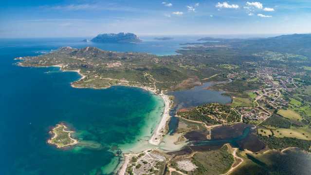 Tutela delle coste sarde, la Giunta approva il protocollo d'intesa con la Guardia costiera