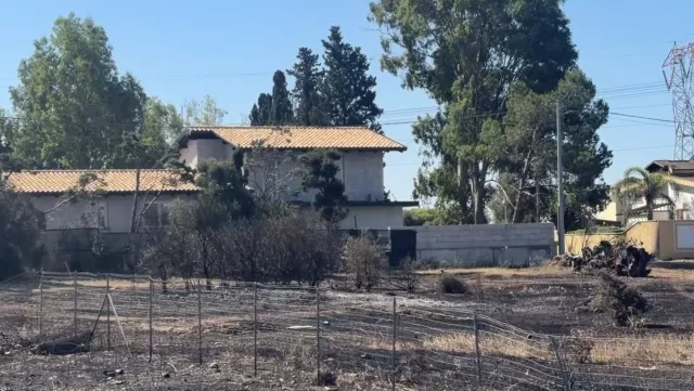 Elmas Post Incendio Elmas, cosa resta dopo l'incendio e i momenti di paura (Video)
