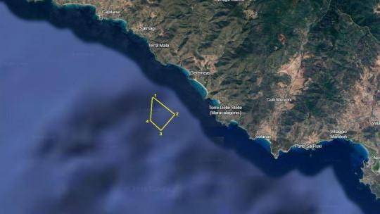 Quartu, interdetto tratto di mare fino al 30 settembre per i lavori del Tyrrhenian Link